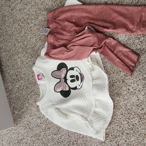 Minnie Mouse outfit